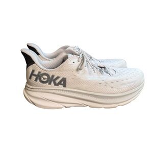 Hoka One One Men's Clifton Size US 15D White Gray Running Shoes S1